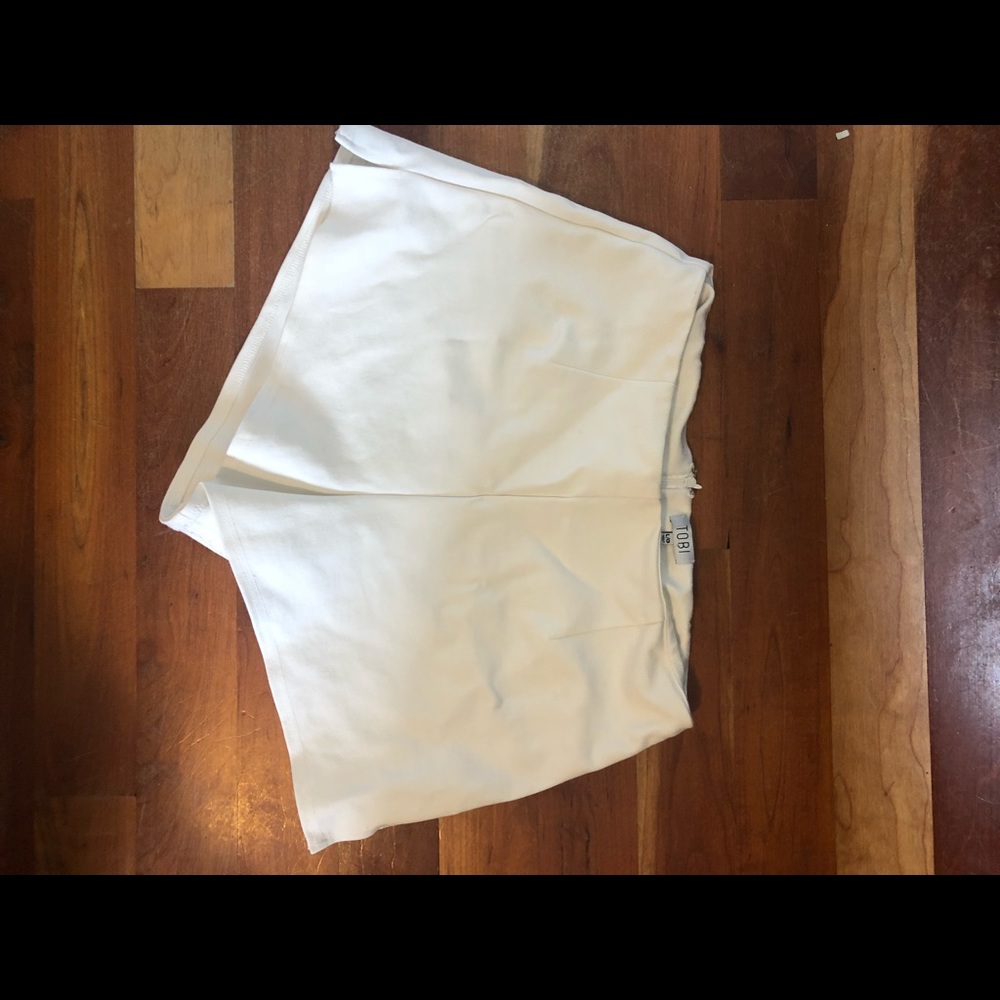 Tobi white shorts